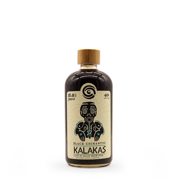 Kalakas Black Chinantec Licor de chiles endémicos 500 ml - Mezcal Artesanal De Oaxaca Kalakas Black Chinantec Licor de chiles endémicos 500 ml - Mezcal Artesanal De Oaxaca